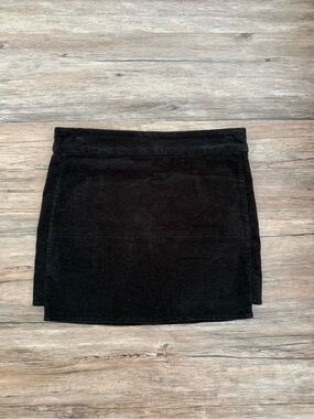 Black Velvet/Faux Suede Mini Skirt M